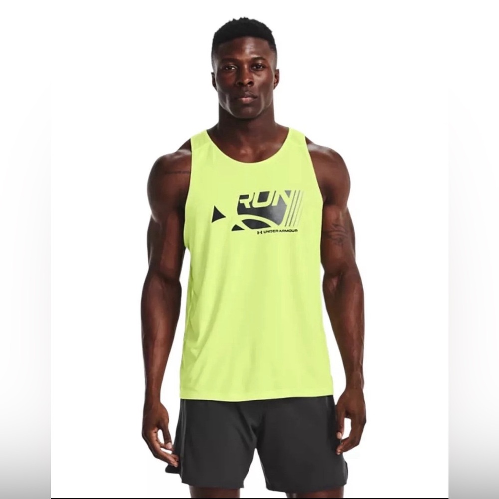 Under Armour Fitted CoolSwitch Run Singlet/Tank, Men’s Medium- NWT $40